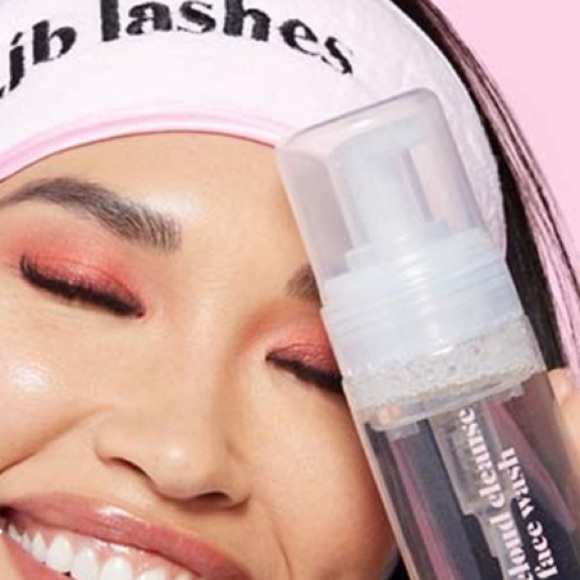 🆕 CLOUD CLEANSE FACE WASH 5.1 Oz Made in USA, Cruelty-free, Vegan - Picture 5 of 6